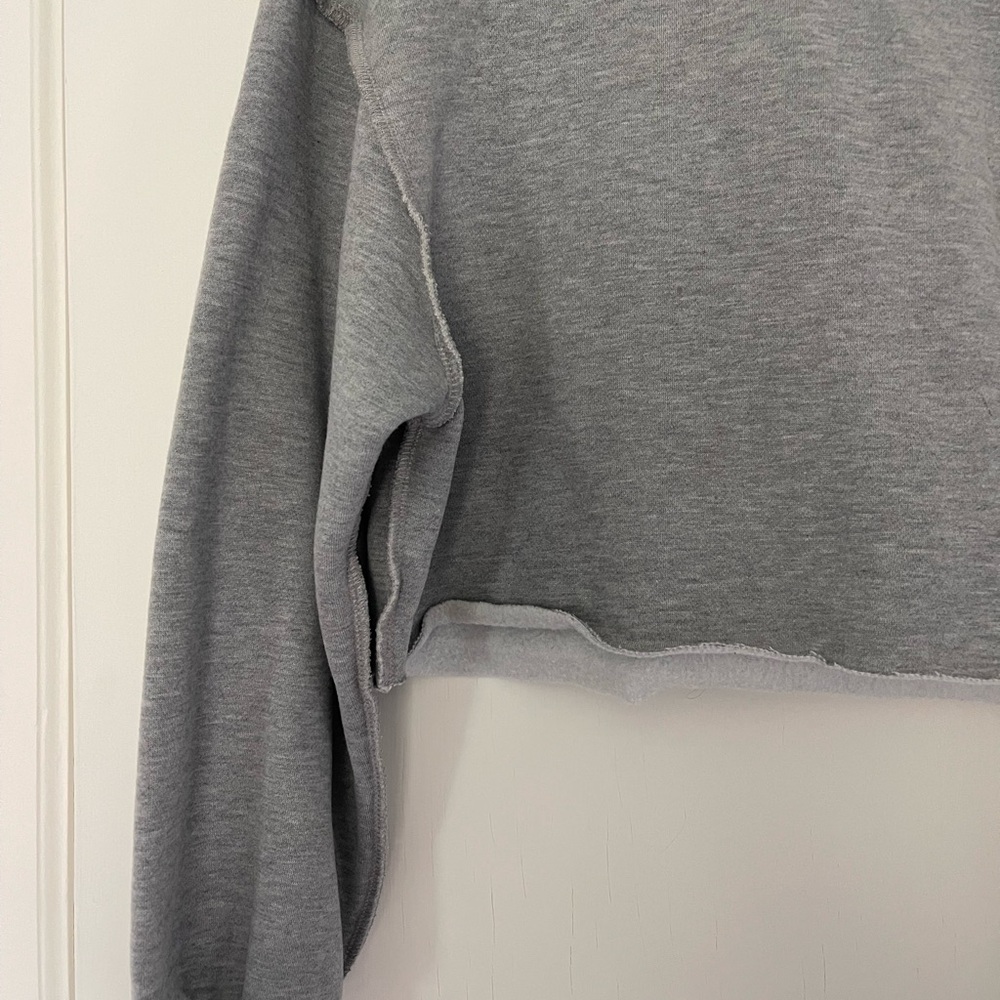 Gray Cropped Sweatshirt - Picture 2 of 5